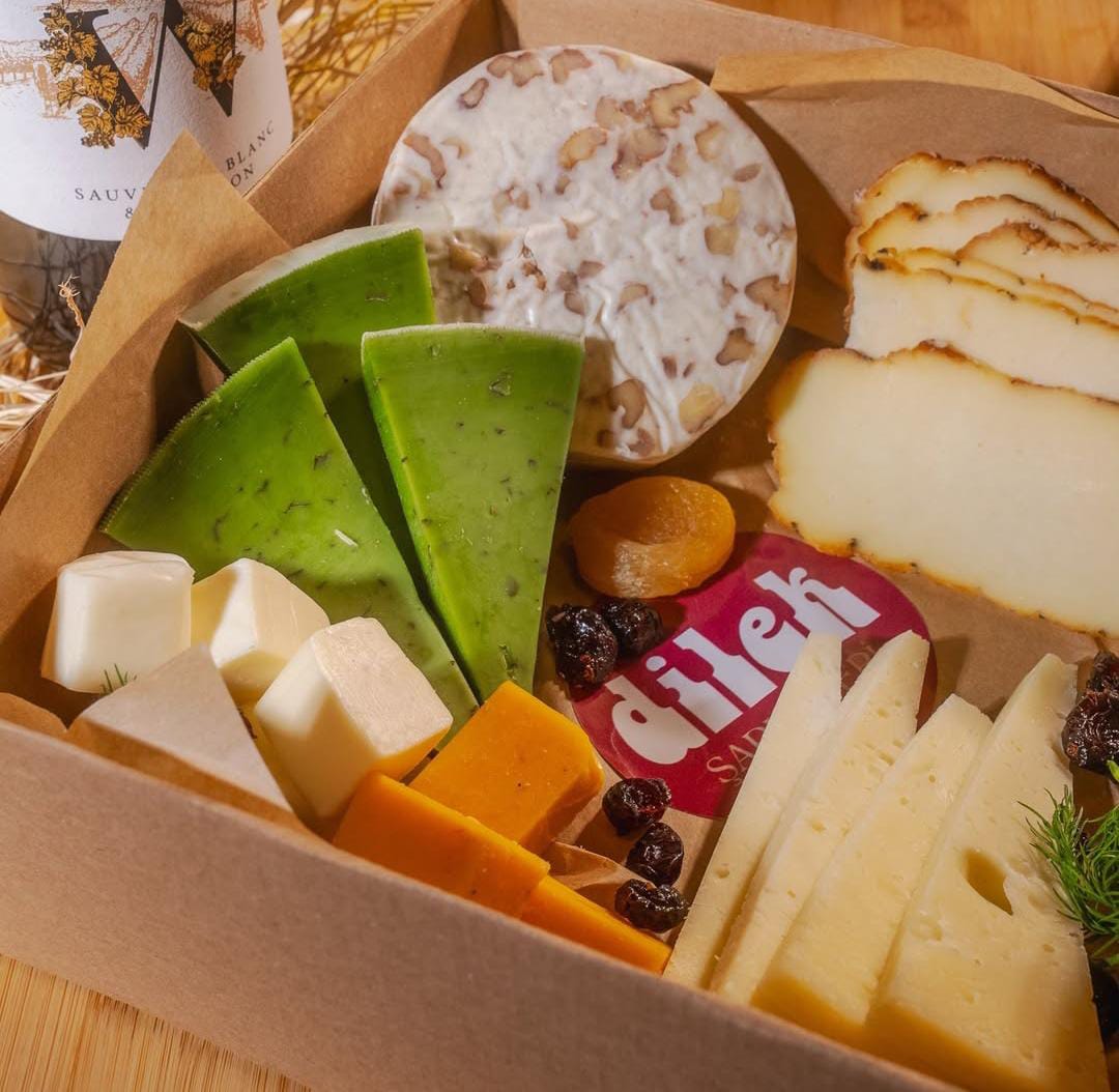 Dilek Meze ve Şarküteri 